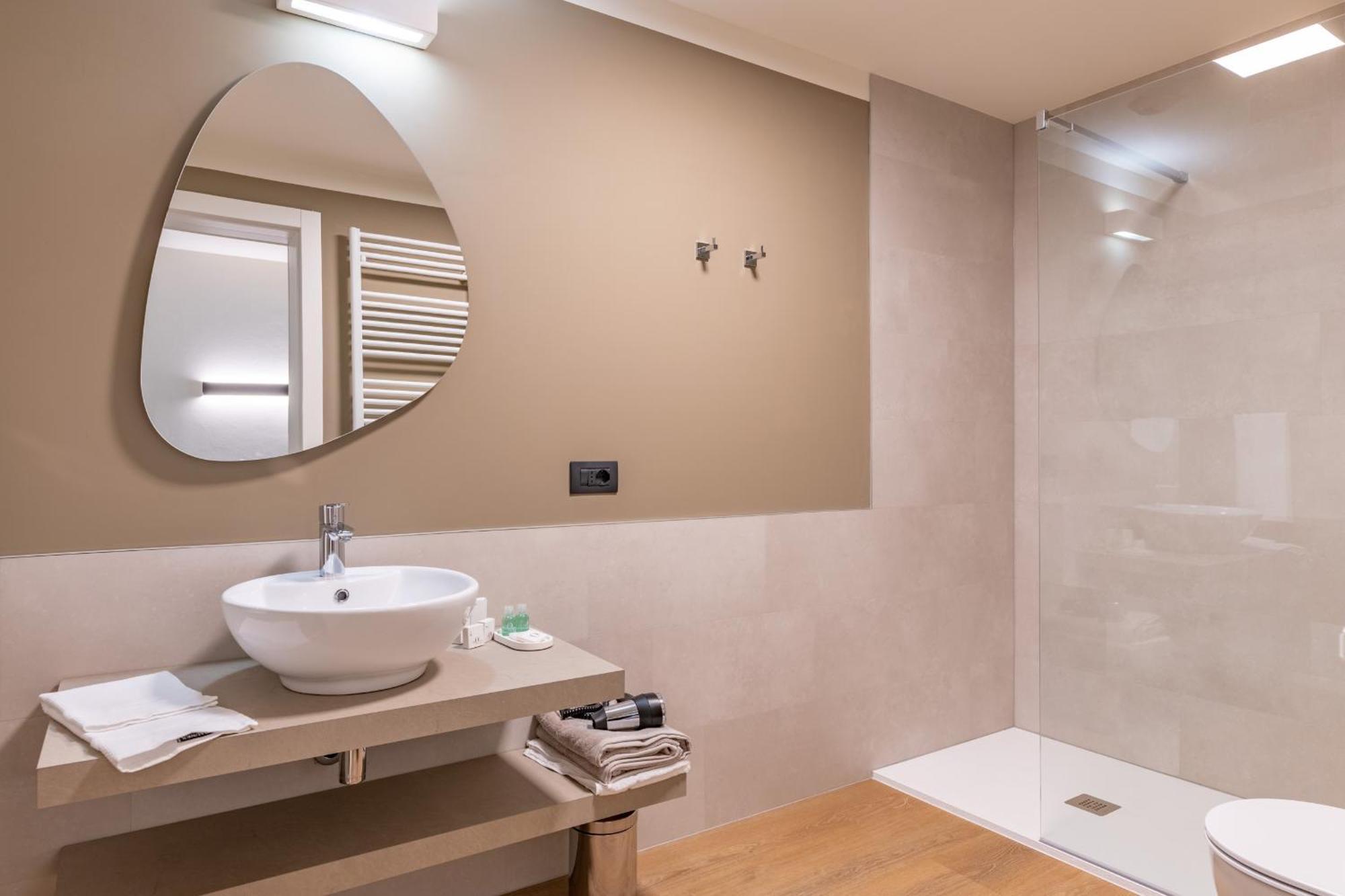 The Place - Only Self Check-In - No Reception Trento Bagian luar foto